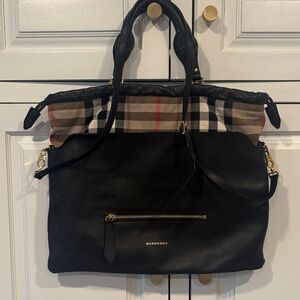 Authentic Burberry Black Leather Crossbody/Tote